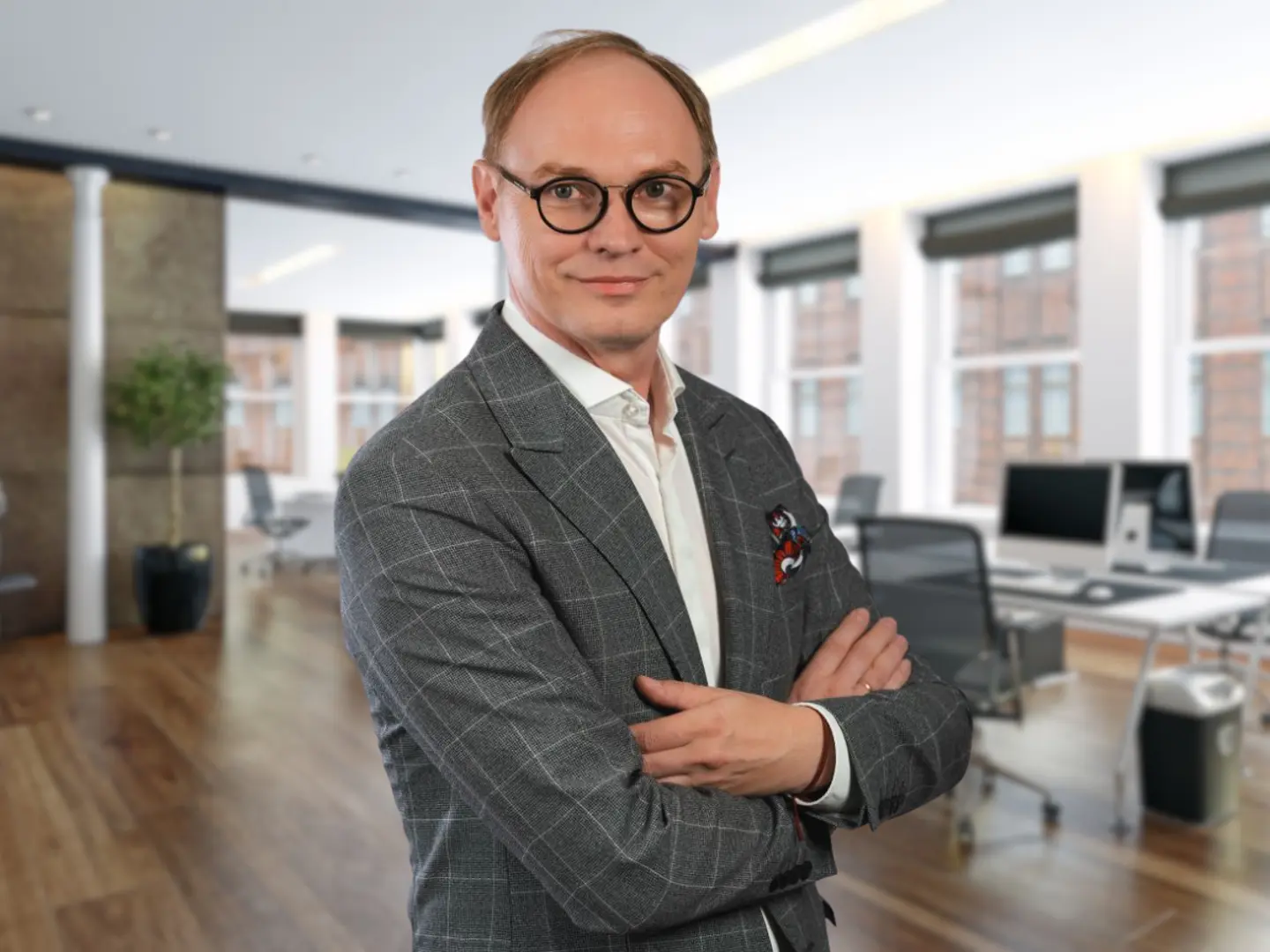 Klient w centrum uwagi działu handlowego - relacje i AI z LinkedIn