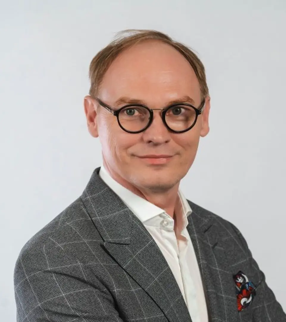 SKUTECZNY SPRZEDAWCA - PODSTAWY SPRZEDAŻY