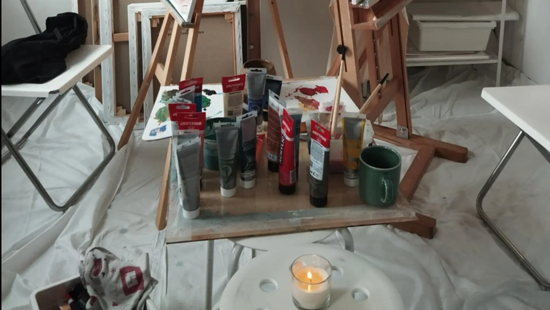 Podstawy arteterapii w domu – materiały artystyczne