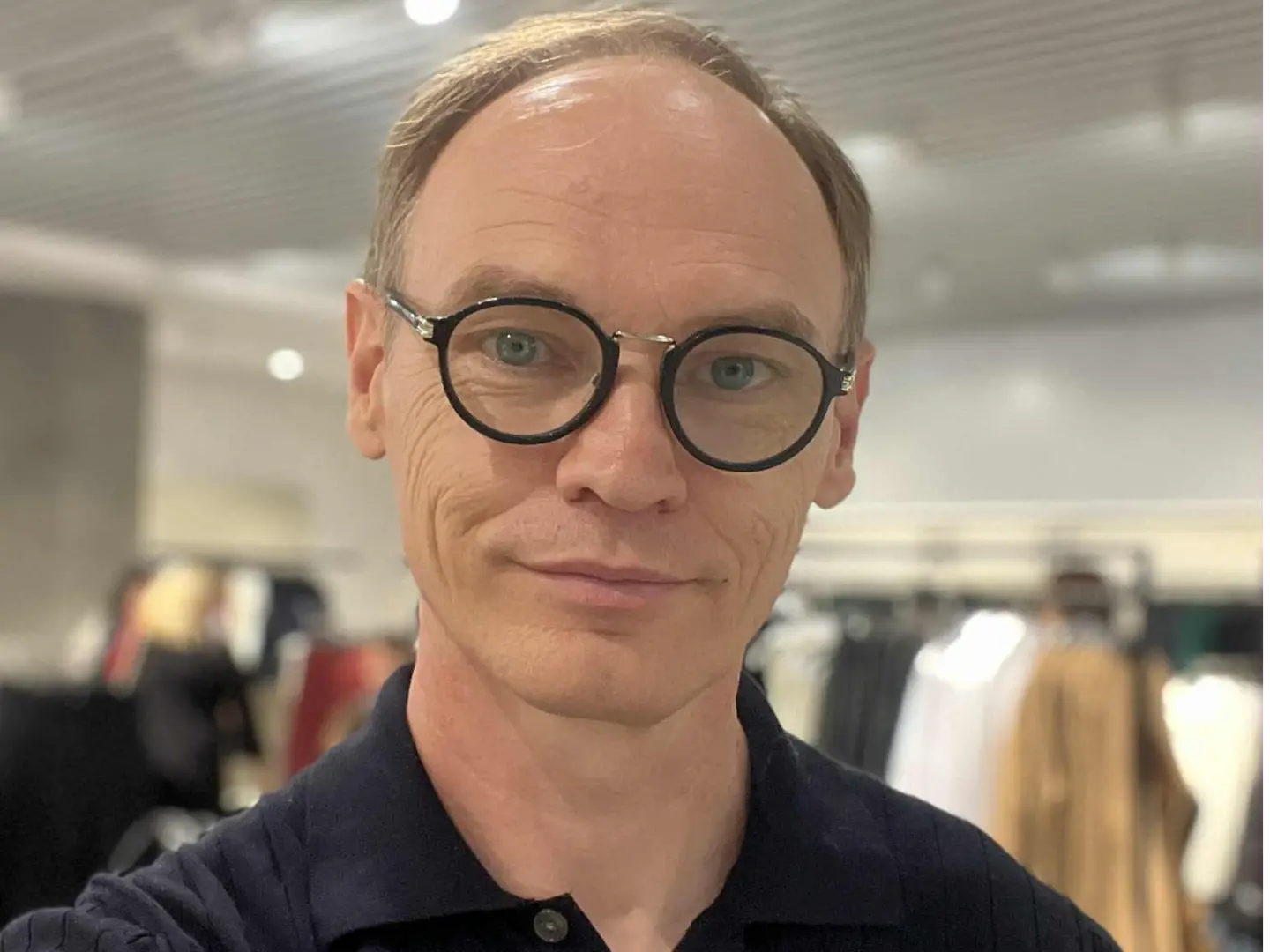 SKUTECZNY SPRZEDAWCA - PODSTAWY SPRZEDAŻY